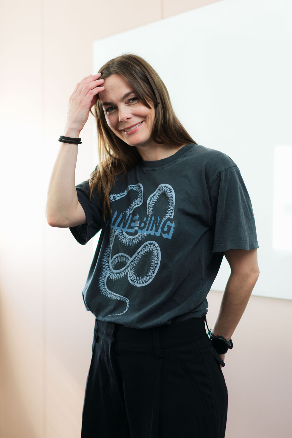 Portrait format employee photo for Conta