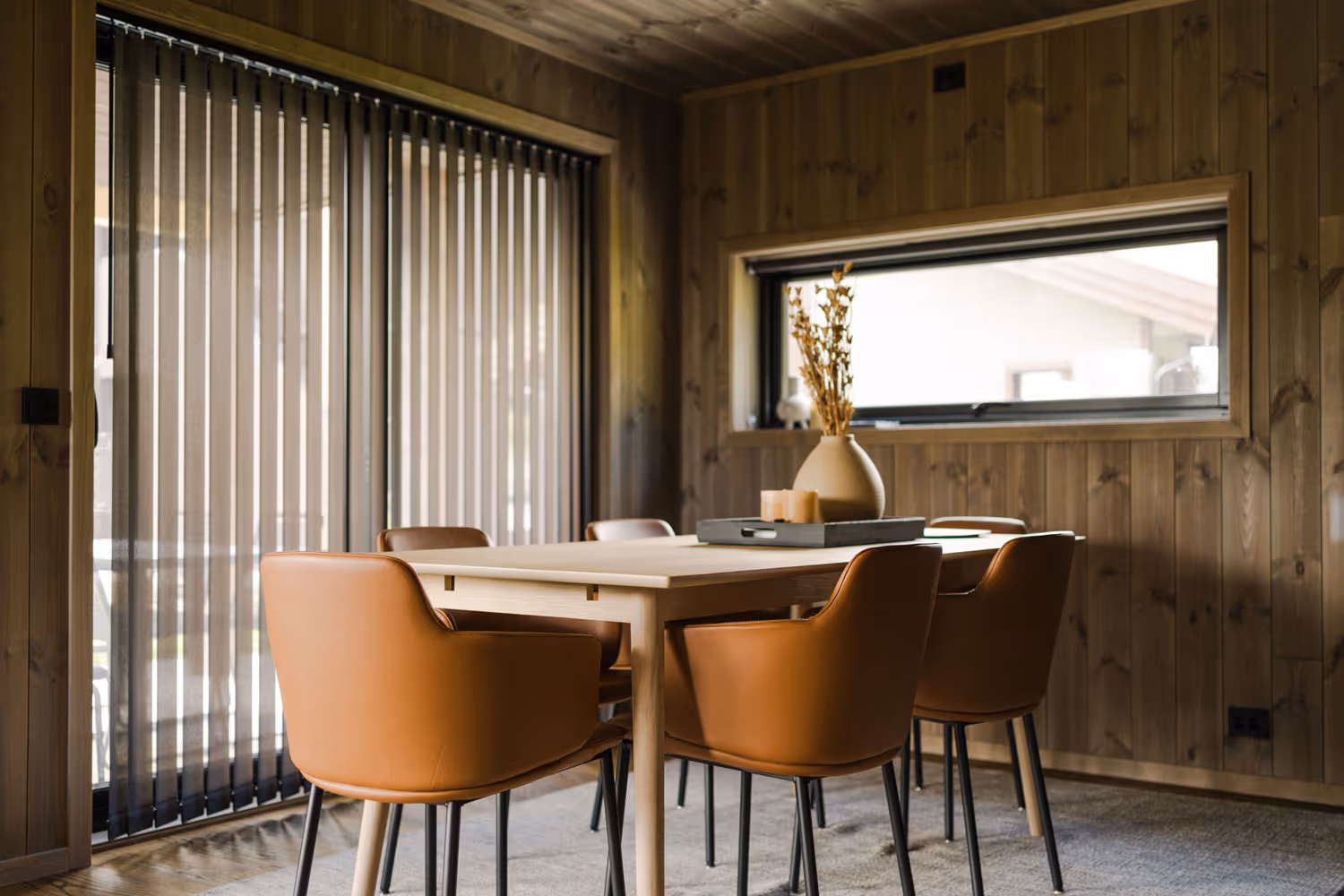 Mivo interior photography in Sunnmøre, Norway by Torbjørn Sandbakk, image 8.
